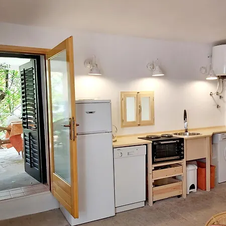 Unter Dem Feigenbaum! Gartenstudio * Višnjan