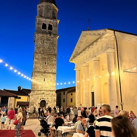 Unter Dem Feigenbaum! Gartenstudio Višnjan